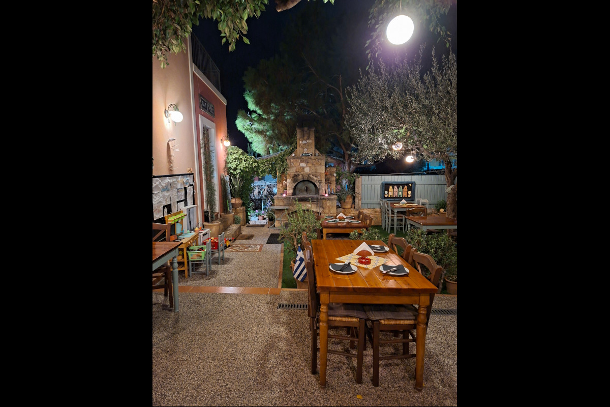 Taverna Milos