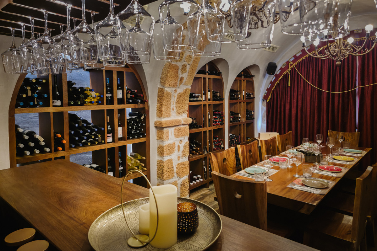 Avli Restaurant