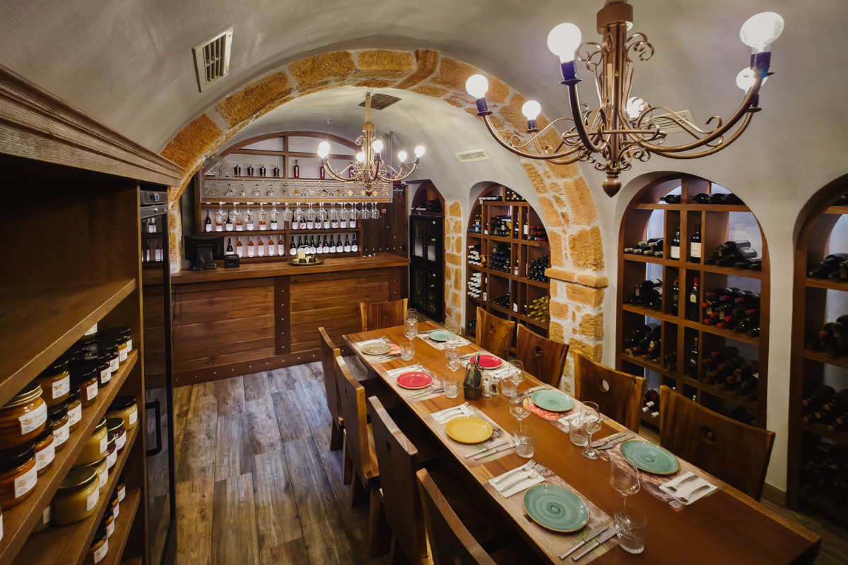 Avli Restaurant