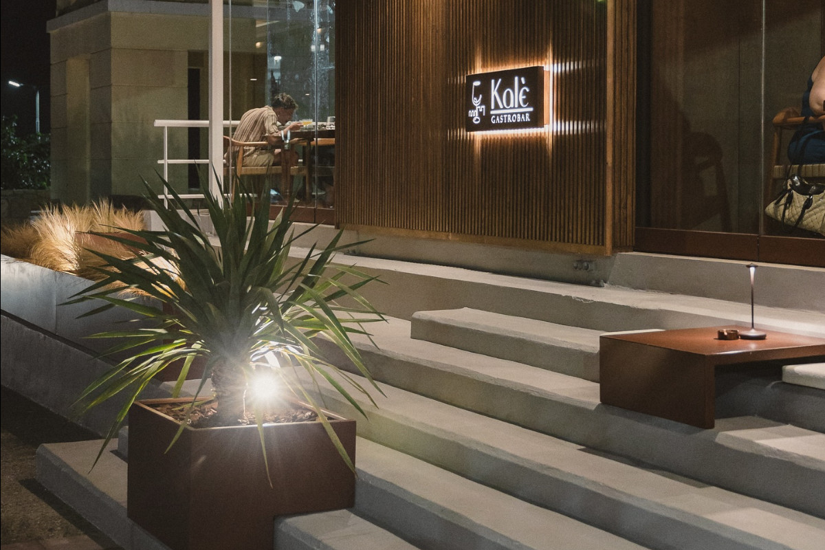Kale Gastrobar