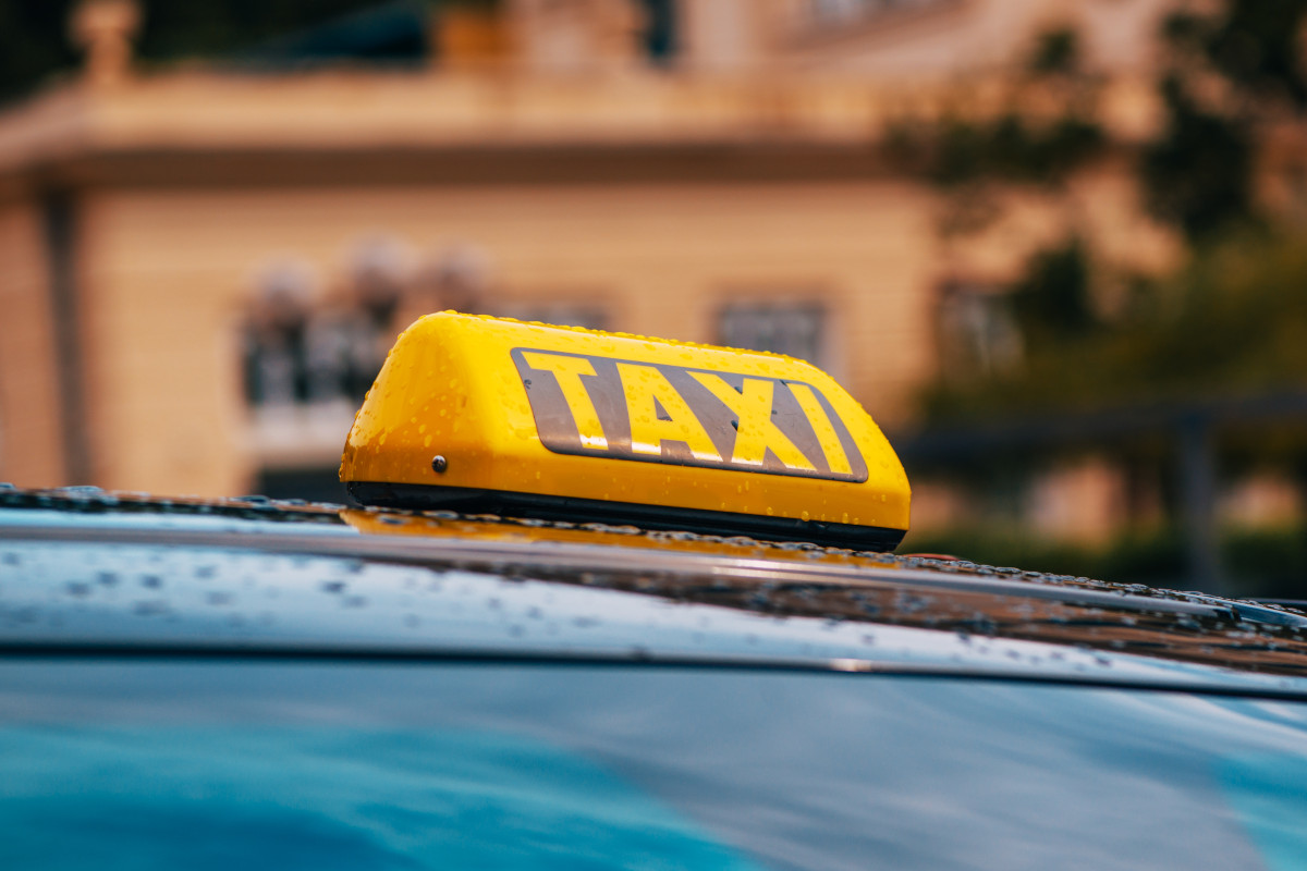 Taxi Petros