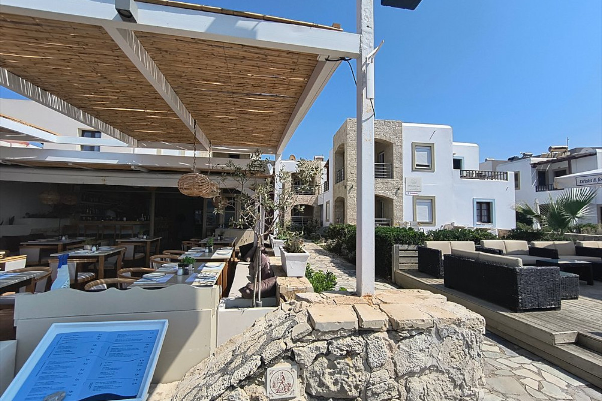 Sailing All Day Restaurant