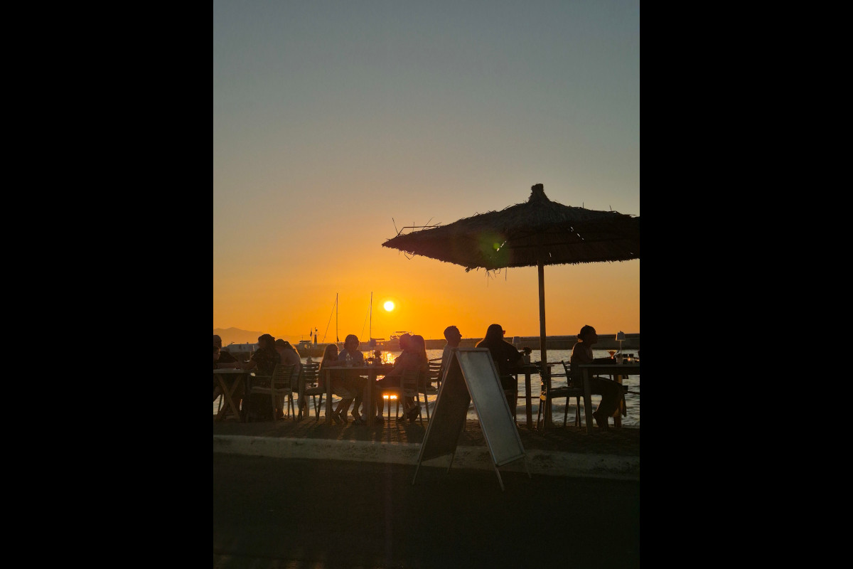 Sailing All Day Restaurant