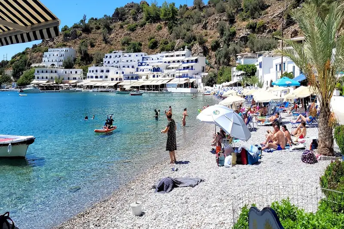 Da Chania: scopri la spiaggia di Loutro – Fai una nuotata, rilassati e gusta un pranzo tipico cretese