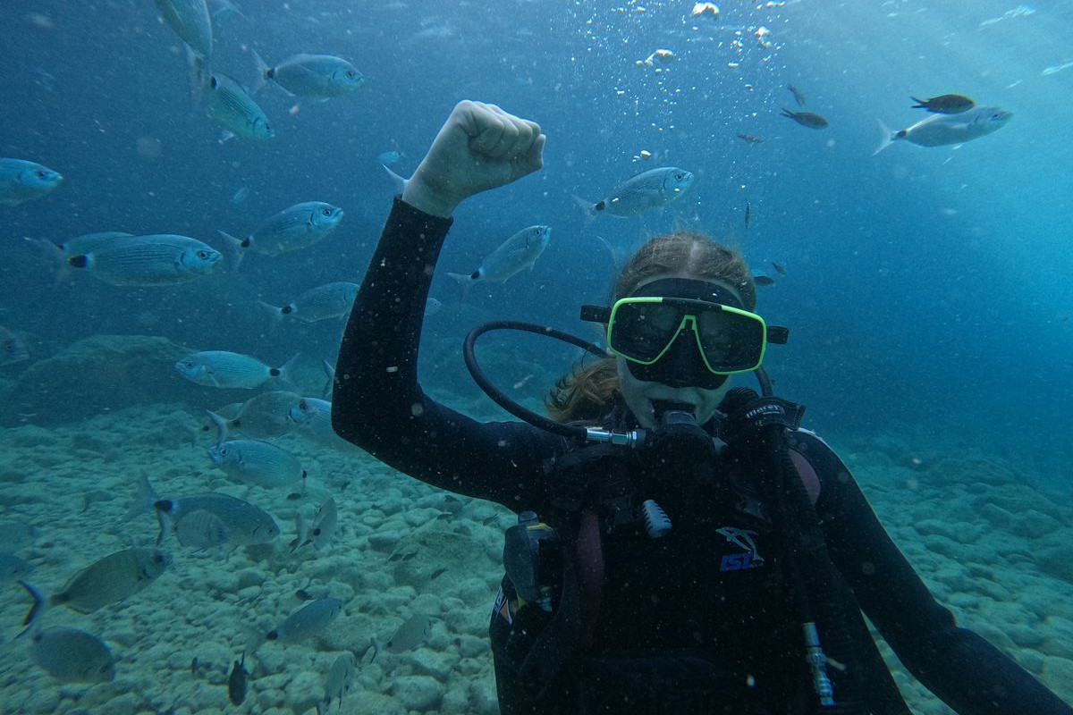 Agios Nikolaos: Introductory Kids Scuba Diving Adventure (Ages 8+)