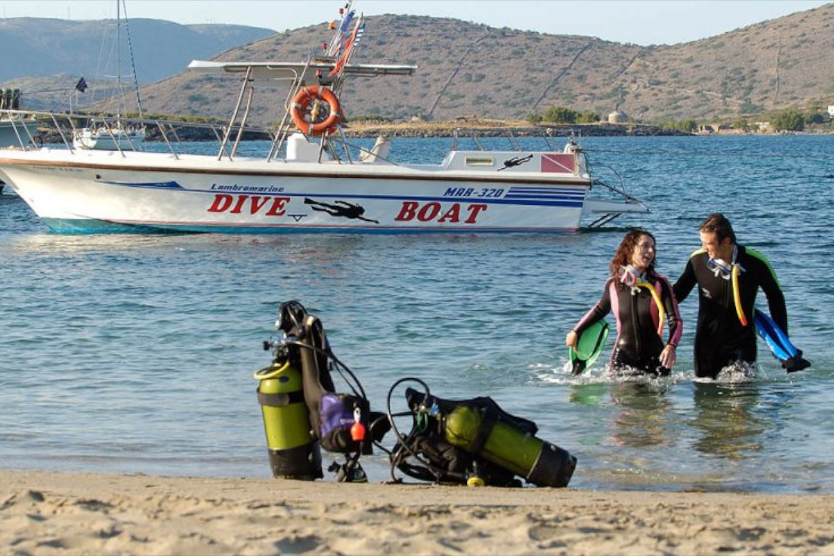 Agios Nikolaos: Introductory Kids Scuba Diving Adventure (Ages 8+)