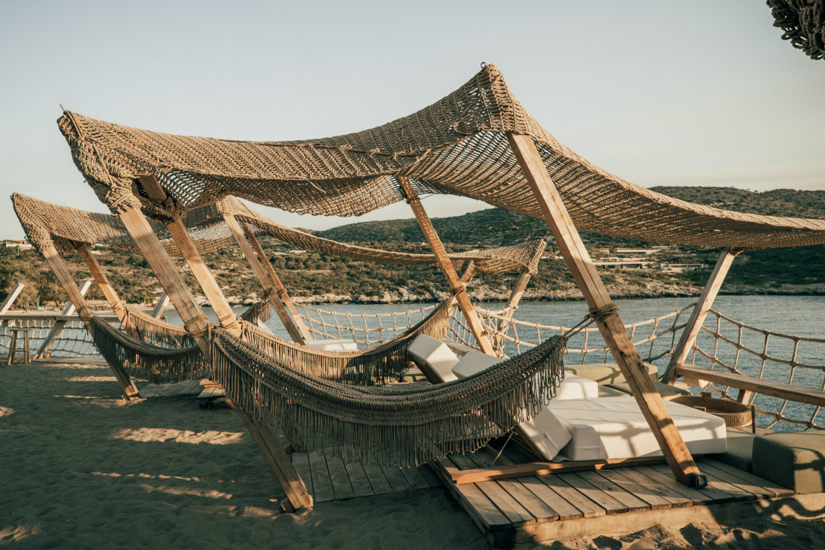 Onar Seaside Lounge 