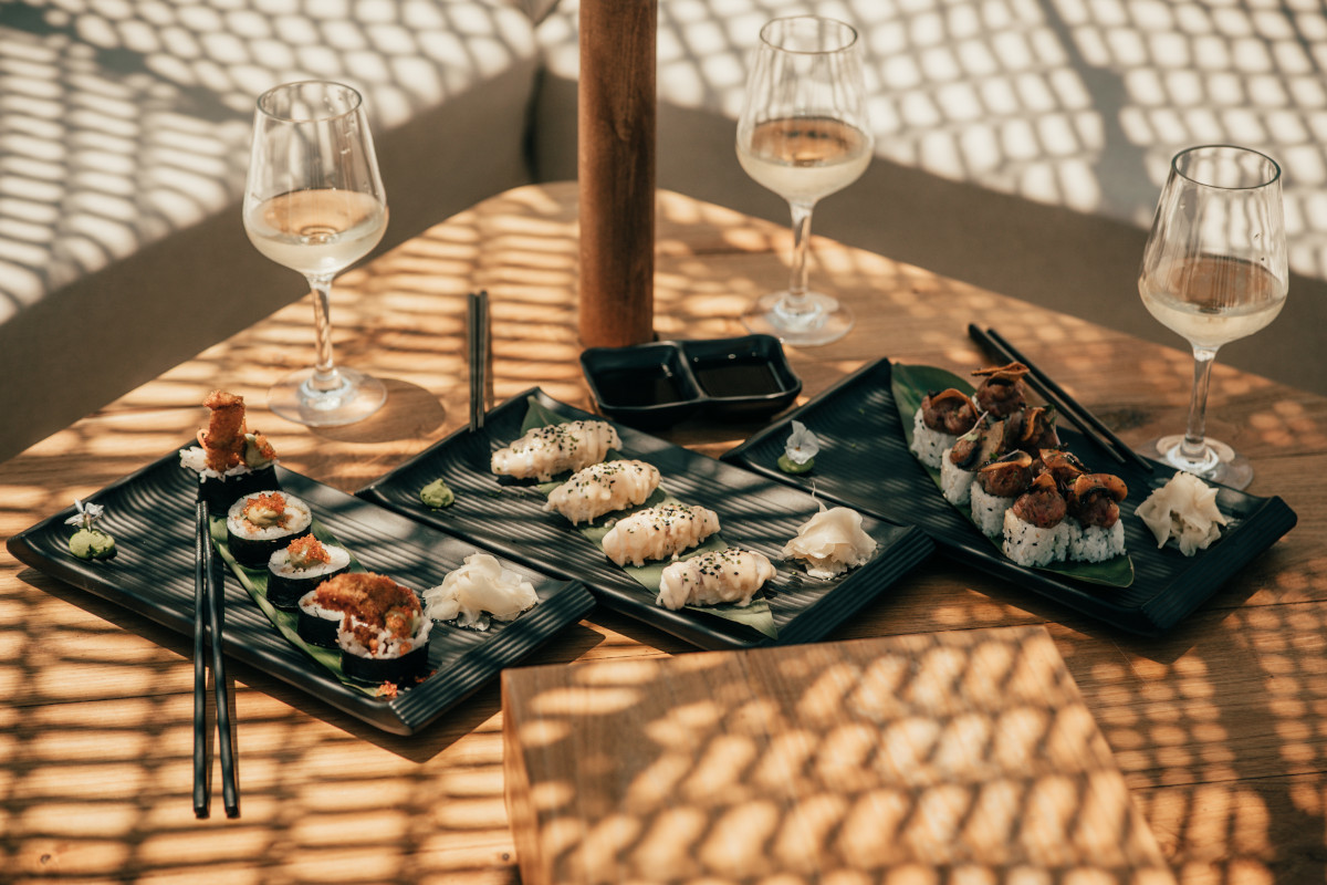 Onar Seaside Lounge 